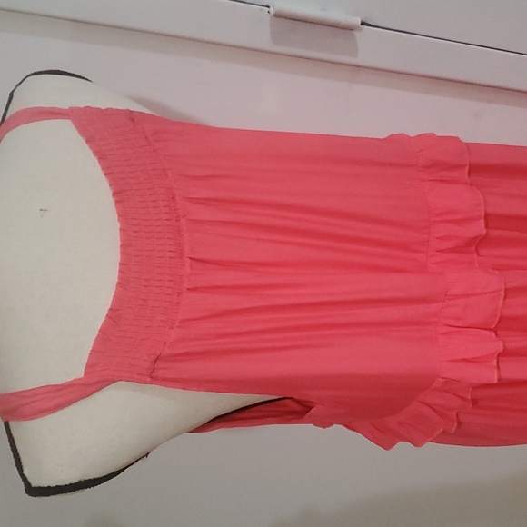 Dress - Picture 4 of 8